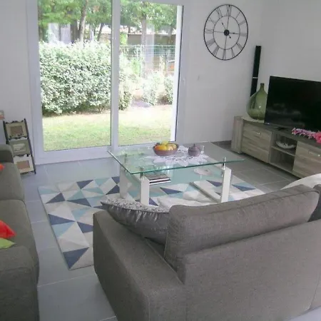Maison La Tremblade, 4 Pieces, 6 Personnes - Fr-1-305-1452 *